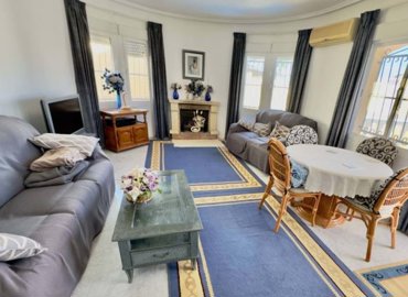 1447-644884-78d1f4f8b6655591b02d22fabb36a692d