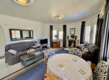 1447-644884-78d1f4f8b6655591b02d22fabb36a692d