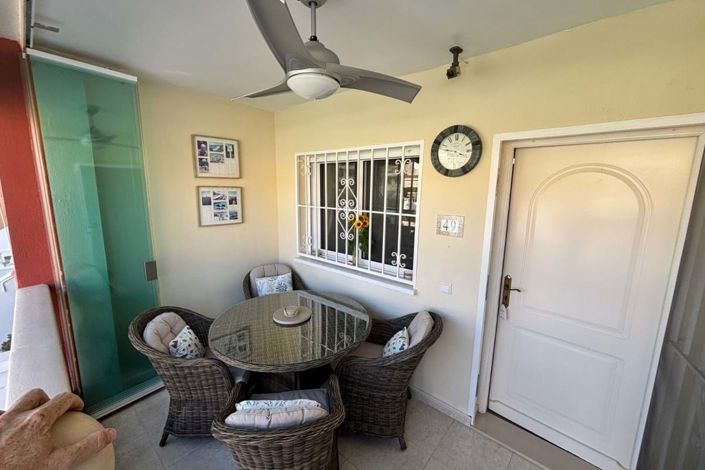 Image No.17-2 Bed Townhouse for sale