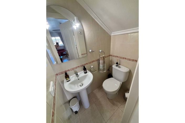 Image No.19-2 Bed Townhouse for sale