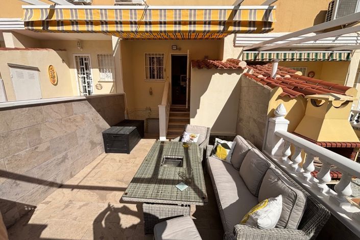 Image No.24-2 Bed Townhouse for sale