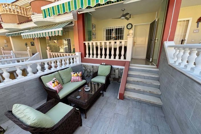 Image No.3-2 Bed Townhouse for sale