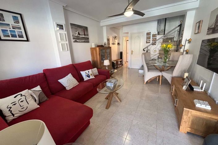 Image No.6-2 Bed Townhouse for sale