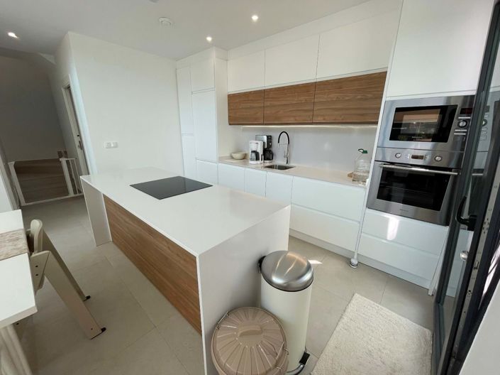 Image No.3-3 Bed Villa for sale