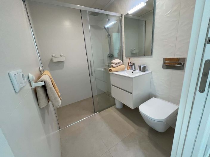 Image No.8-3 Bed Villa for sale