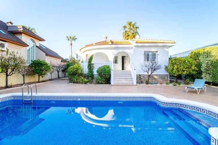 Image No.22-3 Bed Townhouse for sale