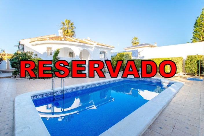 Image No.28-3 Bed Townhouse for sale