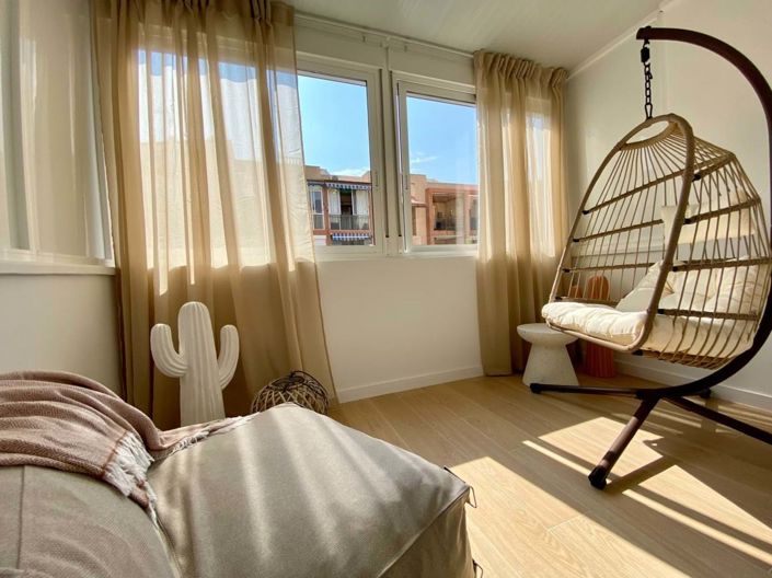 Image No.7-2 Bed Townhouse for sale