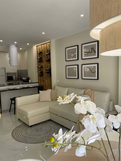 Image No.9-2 Bed Townhouse for sale