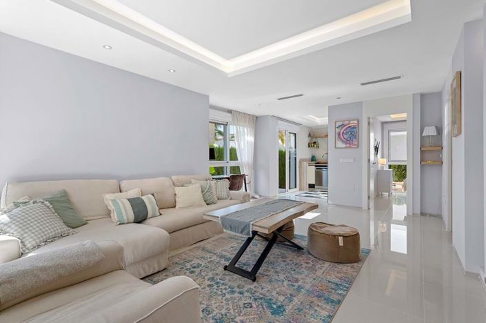 Image No.6-3 Bed Townhouse for sale