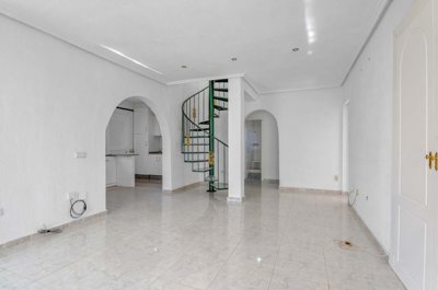 1447-656553-78d1f4f8b6655591b02d22fabb36a692d