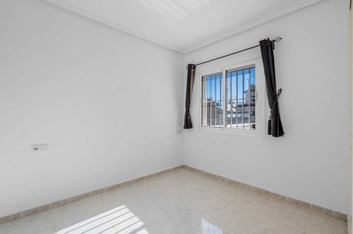 Image No.20-4 Bed Villa for sale