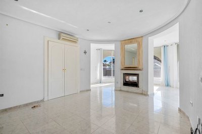 1447-656556-78d1f4f8b6655591b02d22fabb36a692d