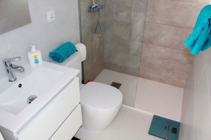 Image No.5-3 Bed Villa for sale