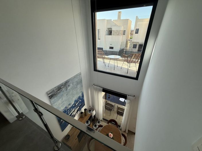 Image No.29-3 Bed Villa for sale