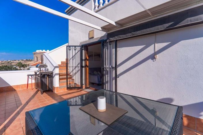 Image No.18-3 Bed Villa for sale