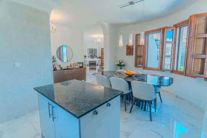 Image No.22-3 Bed Villa for sale