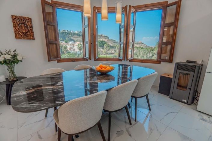 Image No.23-3 Bed Villa for sale