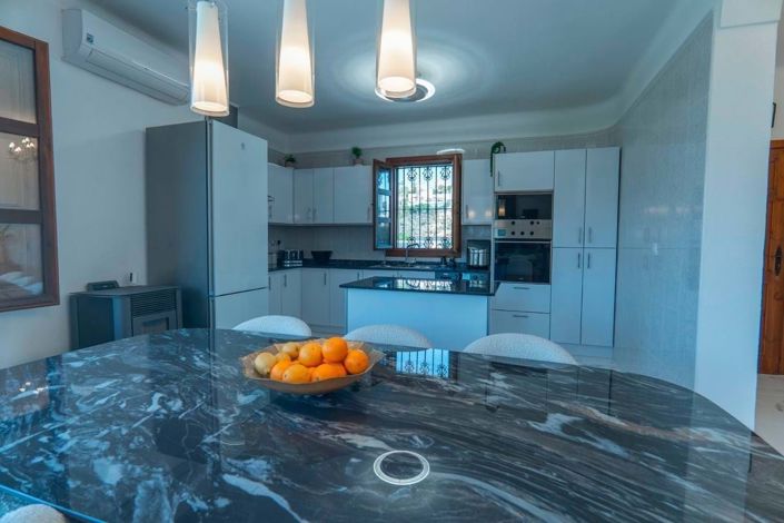 Image No.25-3 Bed Villa for sale