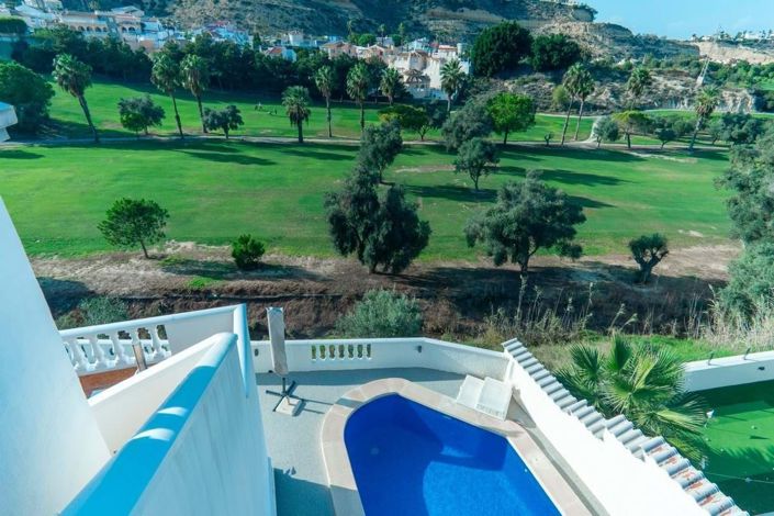 Image No.4-3 Bed Villa for sale