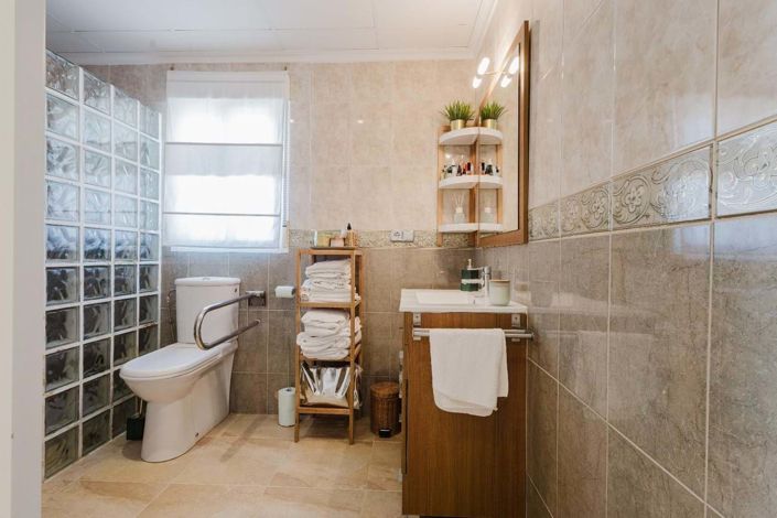 Image No.32-5 Bed Villa for sale