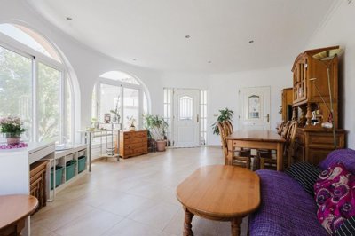 1447-649052-78d1f4f8b6655591b02d22fabb36a692d