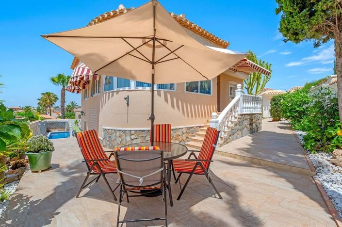 Image No.42-3 Bed Villa for sale