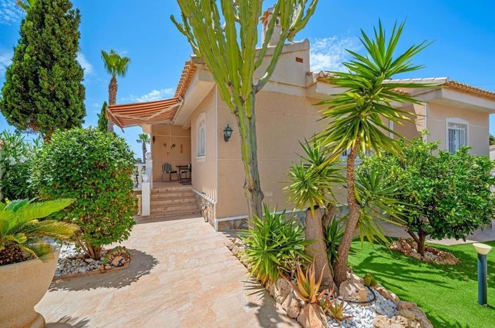 Image No.44-3 Bed Villa for sale