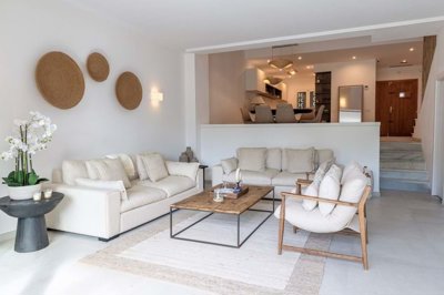 1447-647691-78d1f4f8b6655591b02d22fabb36a692d