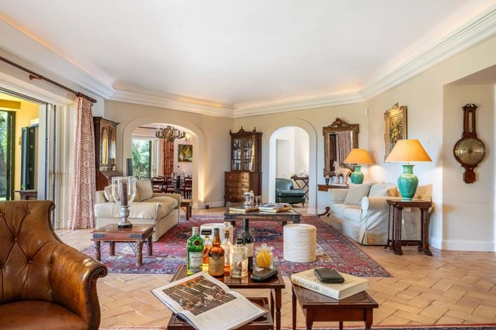 Image No.14-6 Bed Villa for sale