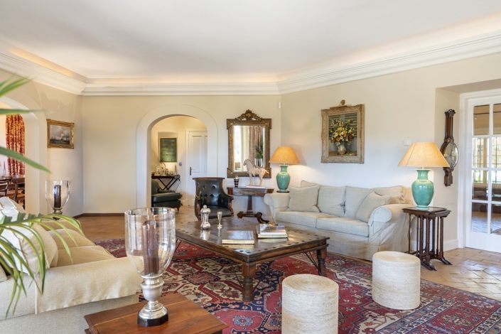 Image No.19-6 Bed Villa for sale