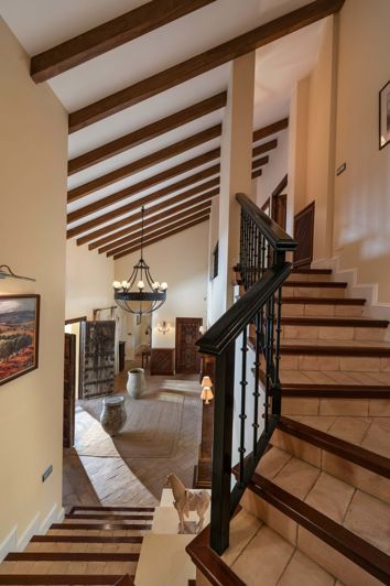 Image No.52-6 Bed Villa for sale