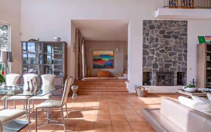 Image No.3-6 Bed Villa for sale