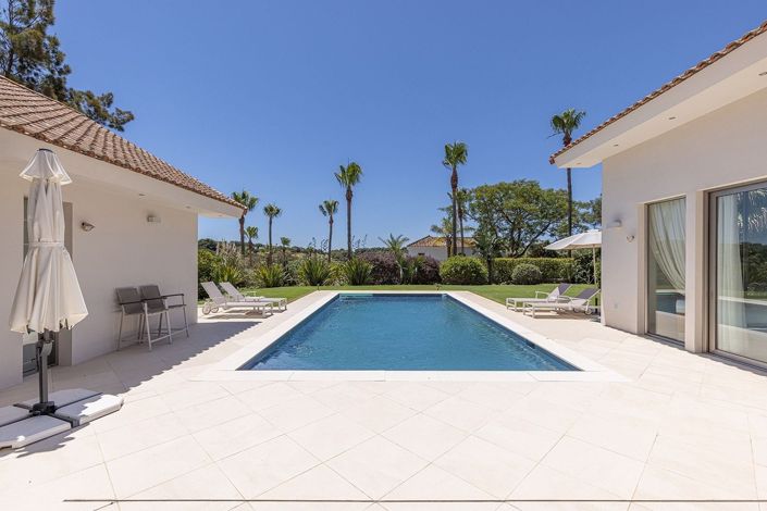 Image No.2-5 Bed Villa for sale