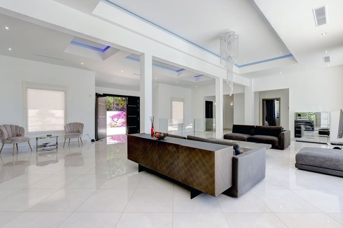 Image No.41-5 Bed Villa for sale