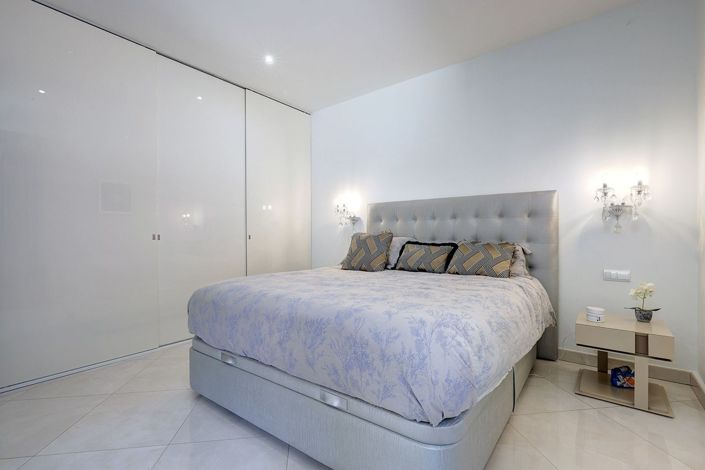 Image No.44-5 Bed Villa for sale