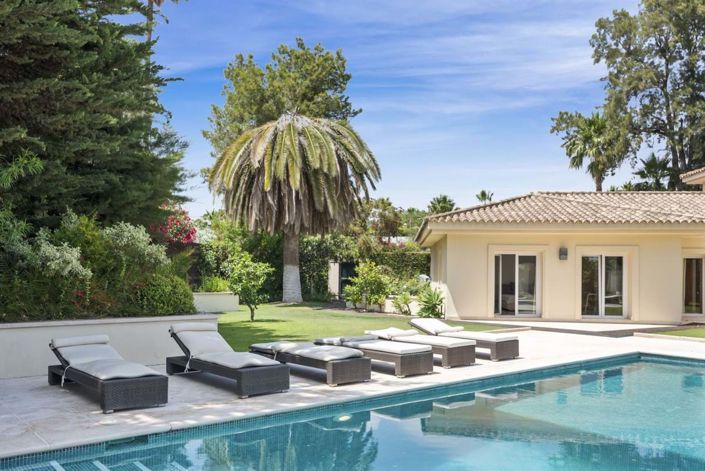 Image No.16-7 Bed Villa for sale