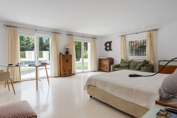 Image No.32-7 Bed Villa for sale