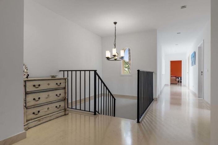 Image No.39-7 Bed Villa for sale