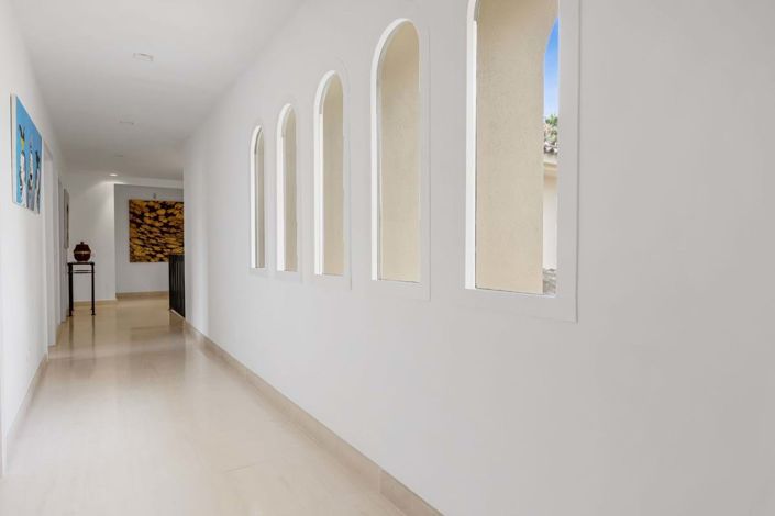 Image No.40-7 Bed Villa for sale