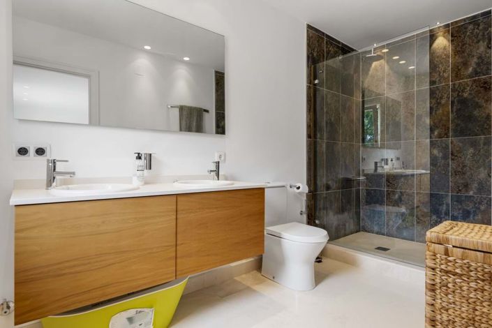 Image No.47-7 Bed Villa for sale