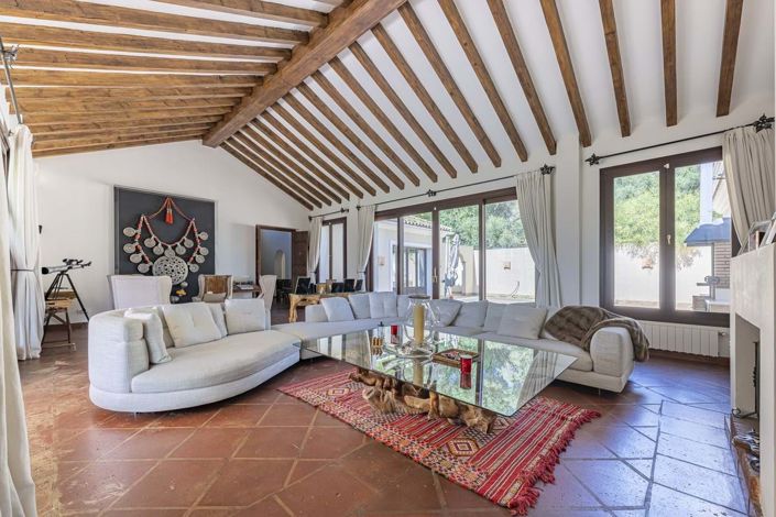 Image No.11-5 Bed Villa for sale