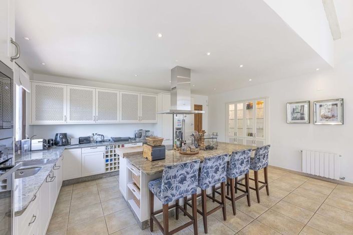 Image No.16-5 Bed Villa for sale