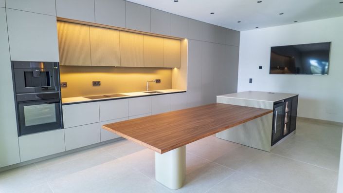 Image No.3-3 Bed Villa for sale