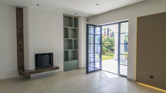 Image No.4-3 Bed Villa for sale