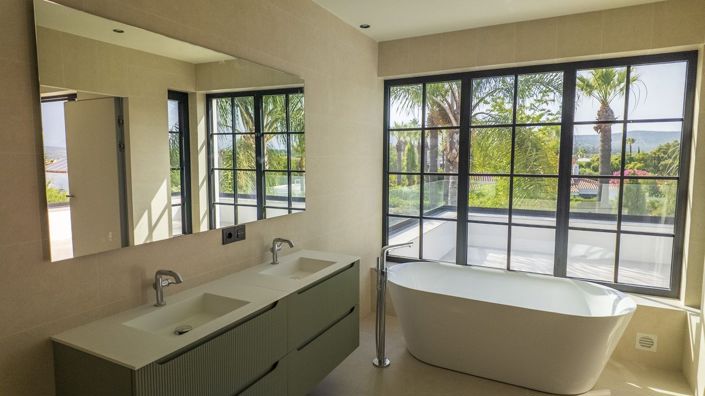 Image No.5-3 Bed Villa for sale