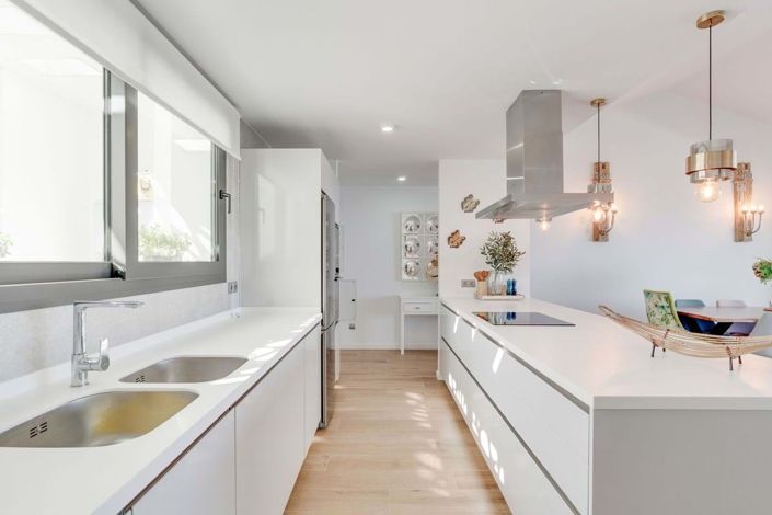 Image No.56-3 Bed Penthouse for sale