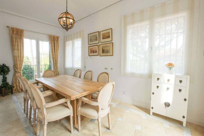 Image No.21-7 Bed Villa for sale