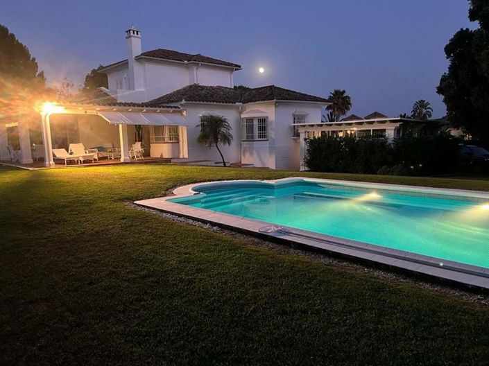 Image No.14-3 Bed Villa for sale