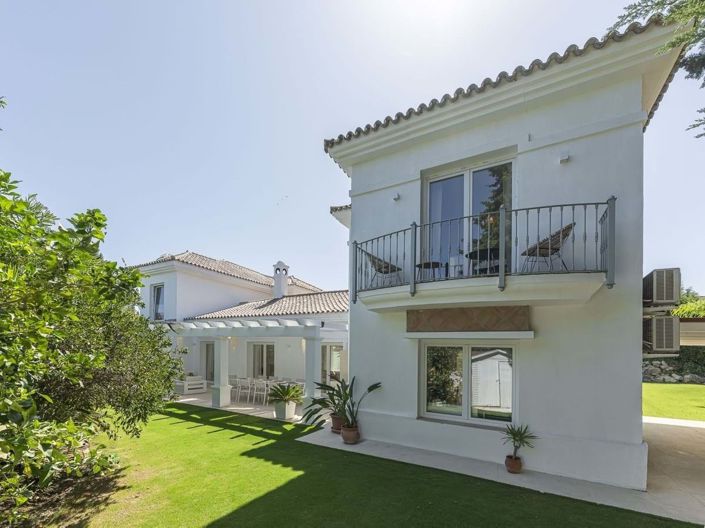 Image No.3-5 Bed Villa for sale